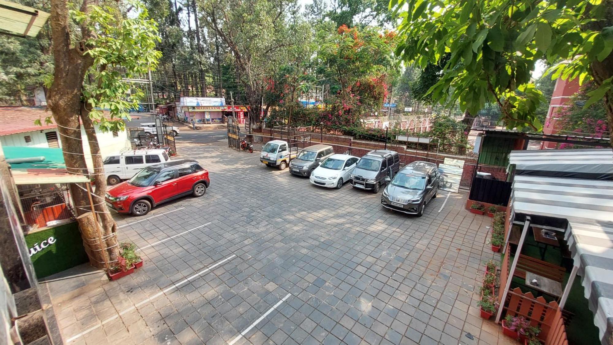 Onella Regency Ξενοδοχείο Panchgani Εξωτερικό φωτογραφία